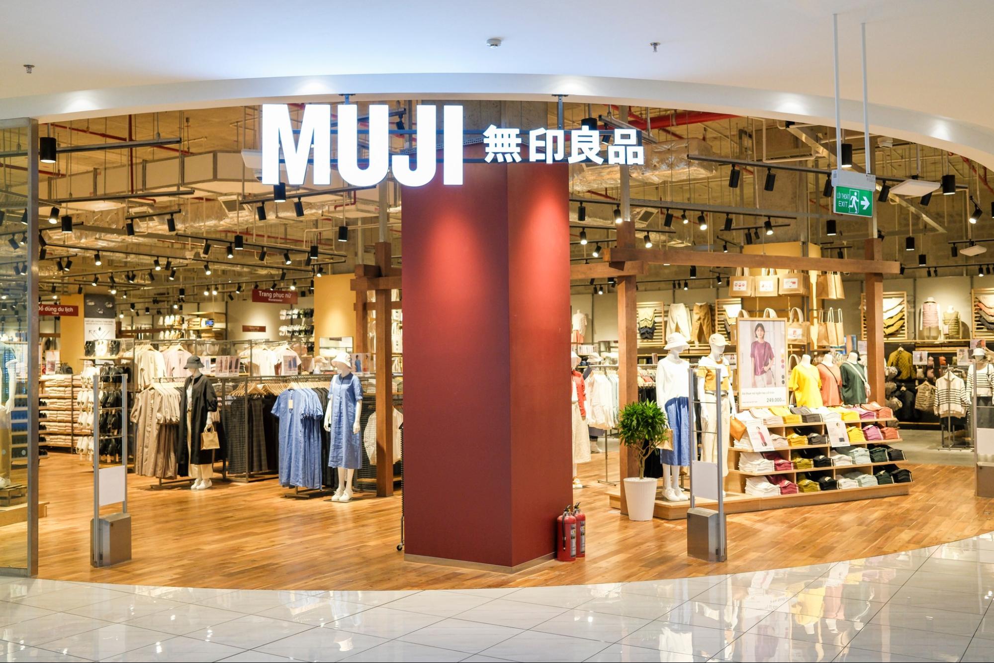 Shopping thả ga với thiên đường đồ hiệu lần đầu tiên xuất hiện tại AEON MALL Huế